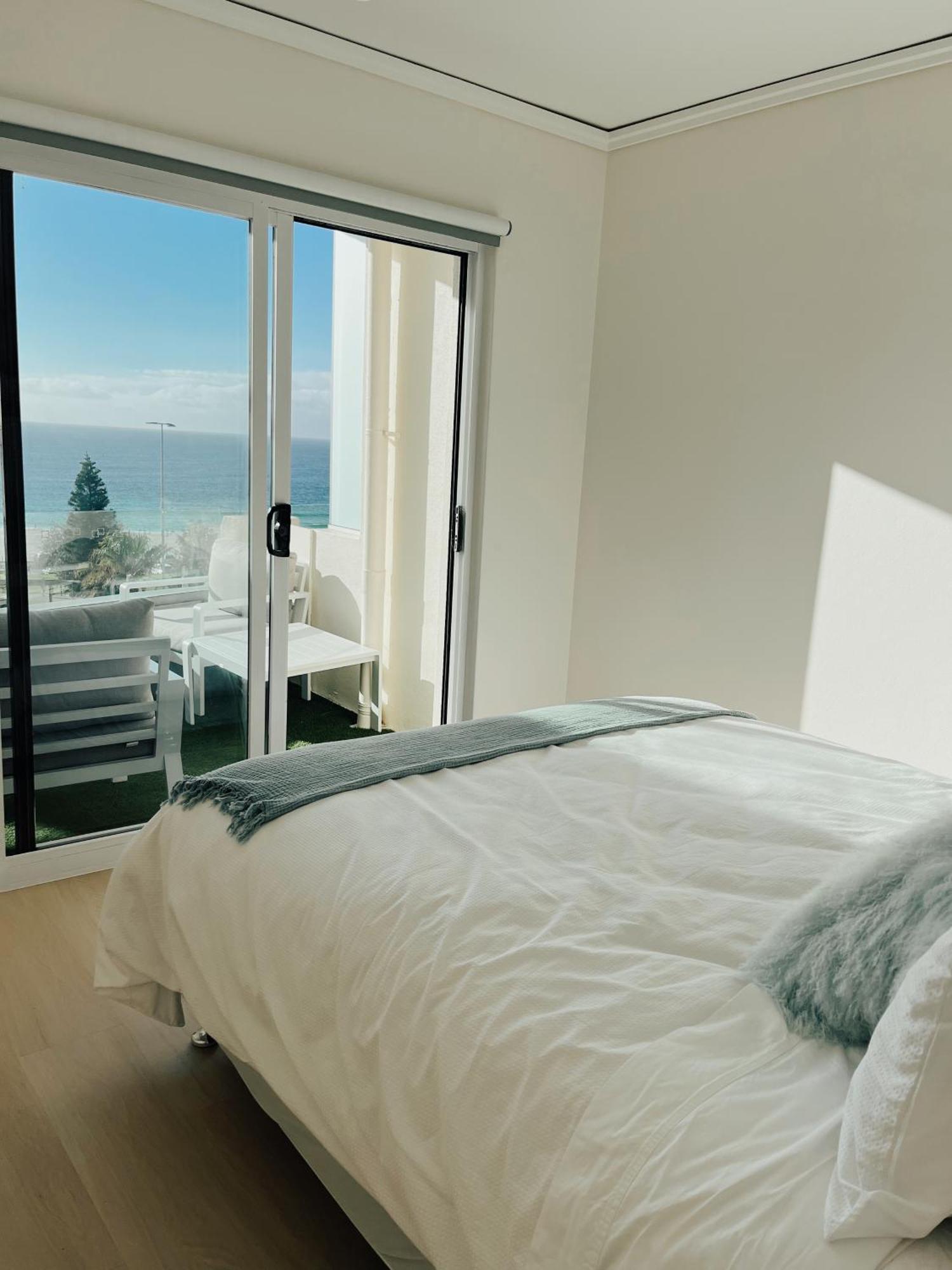 Bondi Beach Waves 2 Beachfront Apartment Sidney Dış mekan fotoğraf