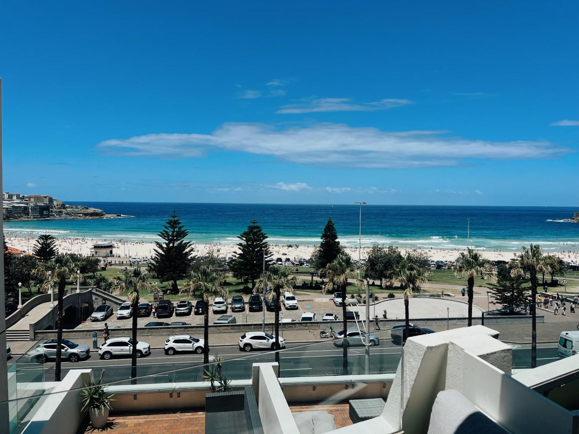 Bondi Beach Waves 2 Beachfront Apartment Sidney Dış mekan fotoğraf